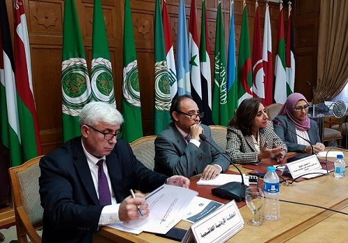 "أبوغزاله" تشارك في لجنة التنسيق العليا للعقد العربي لمحو الأمية في جامعة الدول العربية 